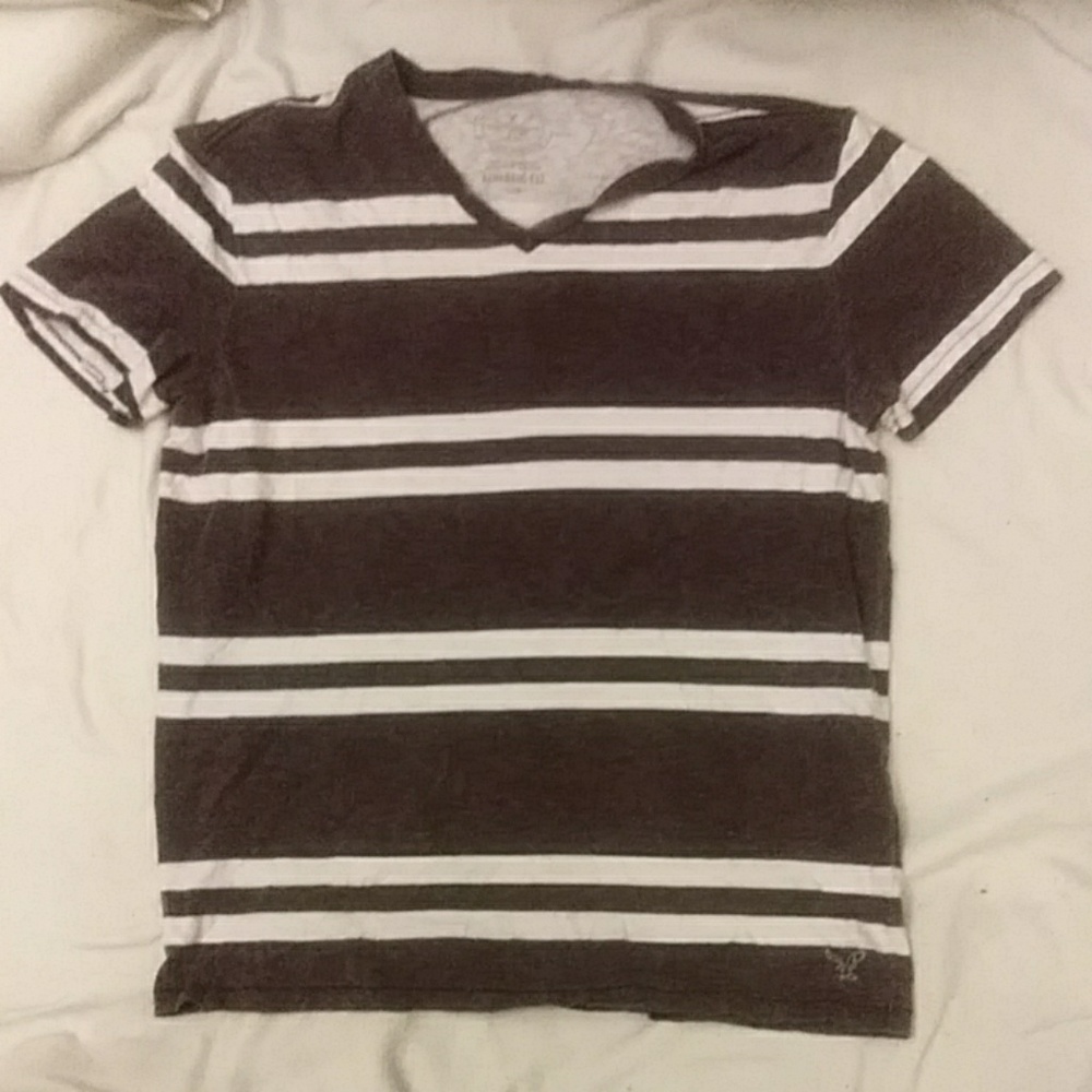 Burgundy V-neck shirt